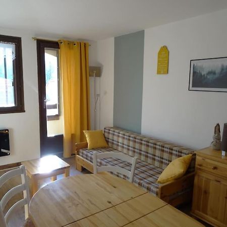 Appartement Au Coeur Du Village Avec Parking Prive Mijoux Buitenkant foto